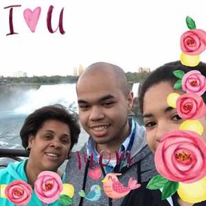 Meet your Posher, Elizabeth